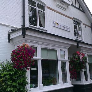 The Rosscourt Guest House-Free On Site Parking (Adults Only)